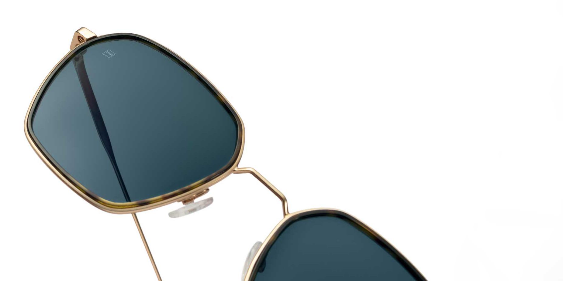 photochromic lenses City Specs 2026